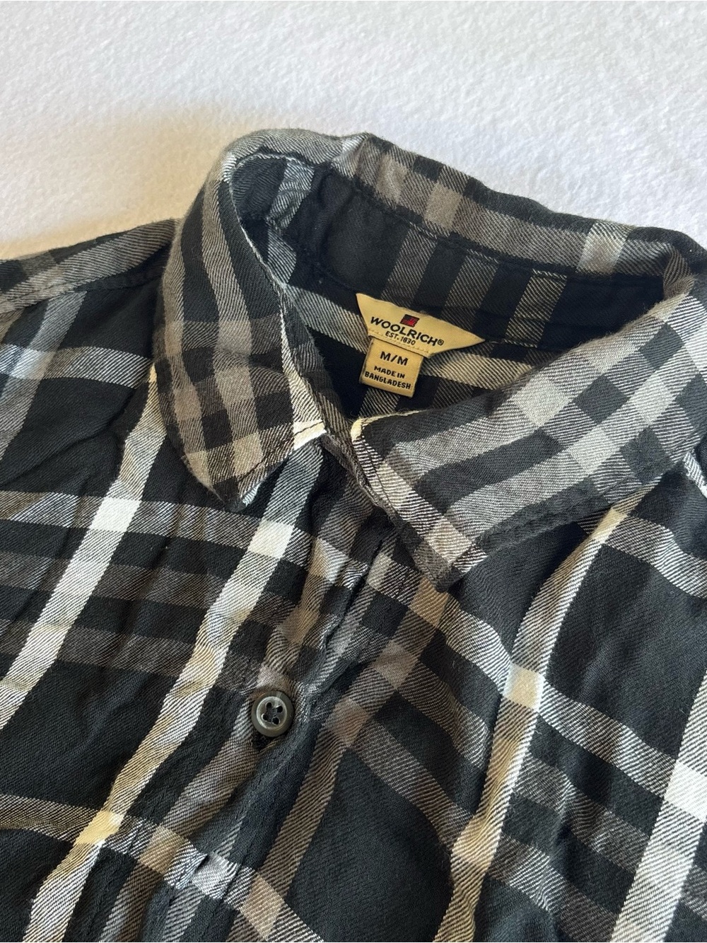 Woolrich Women’s Black & Gray Plaid Casual Button-Down Shirt Size M